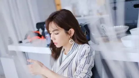 小袁回应说胡楚靓口臭